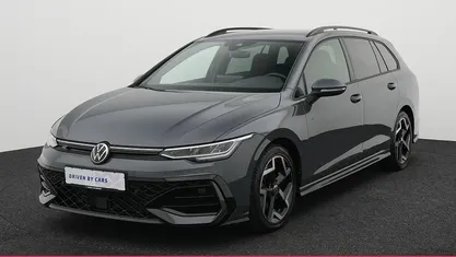 Usata VW Golf VIII R-line 150 CV (110 kW) 2025 Grigio Station wagon