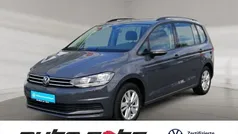 Gebraucht 2024 VW Touran Comfortline Van / Kleinbus | 32.990 € (Fairer Preis)