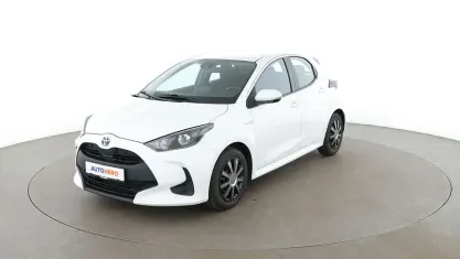 Gebraucht Toyota Yaris Comfort 91 PS (66 kW) 2020 Weiß Kleinwagen