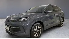 Grau Neu 2025 VW Tiguan Life SUV | 40.990 € (Fairer Preis)