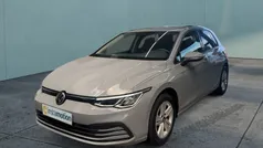 Grau Gebraucht 2020 VW Golf VIII Life Limousine | 19.590 € (Fairer Preis)