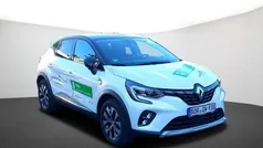Perlmuttweiß/bl.pea Gebraucht 2022 Renault Captur Techno SUV | 18.990 € (Guter Preis)