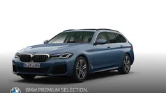 Blau Gebraucht 2022 BMW 540 M Sport Kombi | 48.790 € (Fairer Preis)