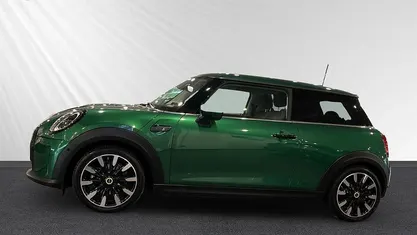 Gebraucht 2022 Mini Cooper SE Classic Kleinwagen | 19.290 € (Fairer Preis)