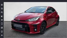 Rot Gebraucht 2023 Toyota Yaris Basis Kleinwagen | 35.900 € (Fairer Preis)