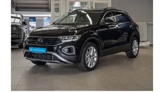 Schwarz Gebraucht 2024 VW T-Roc Move SUV | 31.787 € (Fairer Preis)