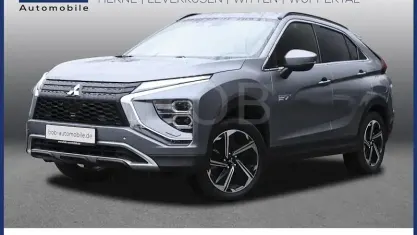 Gebraucht Mitsubishi Eclipse Cross Plus 188 PS (138 kW) 2022 Grau SUV