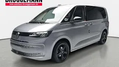 Silber Gebraucht 2022 VW T7 Van | 41.890 € (Fairer Preis)