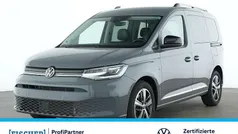 Grau Gebraucht 2024 VW Caddy Style Van / Kleinbus | 34.940 € (Fairer Preis)