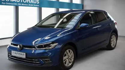 Gebraucht VW Polo Style 110 PS (80 kW) 2024 Blau Kleinwagen