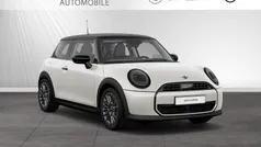 Gebraucht 2024 Mini Cooper Kleinwagen | 26.499 € (Guter Preis)