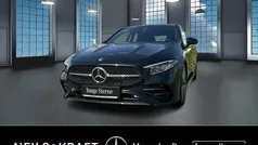 Schwarz Gebraucht 2024 Mercedes A200 AMG Kleinwagen | 33.450 € (Fairer Preis)