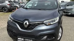 Grau Gebraucht 2017 Renault Kadjar Life SUV | 10.990 € (Fairer Preis)
