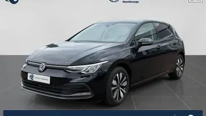 Gebraucht VW Golf VIII Move 116 PS (85 kW) 2024 Deep black perleffekt Limousine
