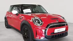 Chili red Gebraucht 2021 Mini Cooper SE Classic Kleinwagen | 15.690 € (Superpreis)
