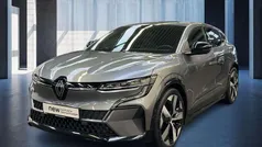 Gebraucht 2022 Renault Mégane Techno Limousine | 25.990 € (Guter Preis)