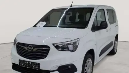 Gebraucht Opel Combo Life Edition 110 PS (80 kW) 2022 Jade weiß Kombi