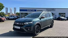 Zedergrün Neu 2025 Dacia Jogger Extreme Van / Kleinbus | 21.990 € (Fairer Preis)
