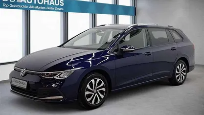 Gebraucht VW Golf VIII Active 150 PS (110 kW) 2023 Blau Kombi