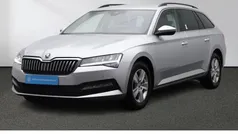 Silber Gebraucht 2022 Skoda Superb Kombi | 26.880 € (Guter Preis)