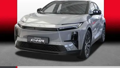 Neu Toyota C-HR+ Lounge 252 kW (343 PS) 2026 Cement grey / schwarz SUV