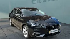 Schwarz Gebraucht 2024 Seat Leon FR Van / Kleinbus | 25.930 € (Fairer Preis)