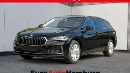 Onyxschwarz metallic Neu 2025 Skoda Superb Selection Kombi | 45.980 € (Guter Preis)