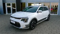 Snow white pearl (swp) Neu 2024 Kia e-Niro 2 SUV | 33.890 € (Fairer Preis)