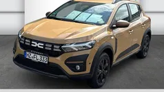 Safaribeige Gebraucht 2025 Dacia Sandero Extreme Kleinwagen | 20.937 € (Fairer Preis)