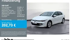 Weiß Gebraucht 2025 VW Golf VIII Life Limousine | 23.960 € (Guter Preis)