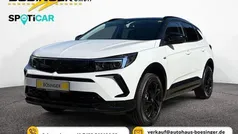 Lack weiss banquise/deckende l Gebraucht 2024 Opel Grandland X SUV | 26.900 € (Fairer Preis)