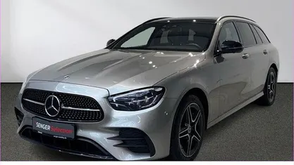 Usata Mercedes E300 AMG 194 CV (142 kW) 2022 Argento Berlina