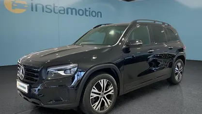 Schwarz Gebraucht 2025 Mercedes GLB200 SUV | 41.549 € (Fairer Preis)