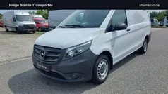 Weiß Gebraucht 2021 Mercedes Vito Van / Kleinbus | 21.956 € (Guter Preis)