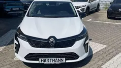 Gebraucht 2025 Renault Clio V Evolution Limousine | 18.399 € (Guter Preis)