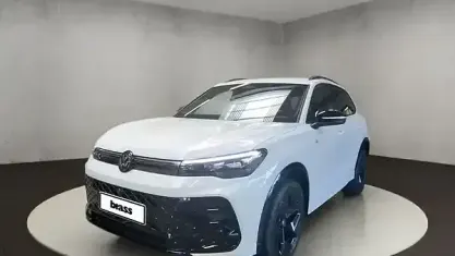 Neu VW Tiguan R-line 193 PS (141 kW) 2026 Pure white SUV