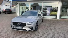 Silver dawn / metallic Gebraucht 2023 Volvo V90 Plus Kombi | 44.890 € (Fairer Preis)
