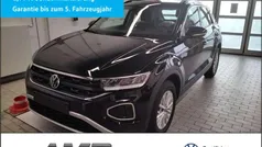 Gebraucht 2025 VW T-Roc Life SUV | 34.870 € (Fairer Preis)