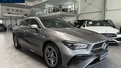 Używany Mercedes CLA250e Shooting Brake AMG 163 KM (119 kW) 2024 Szary Kombi