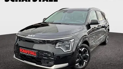 Gebraucht 2023 Kia e-Niro Spirit SUV | 27.979 € (Fairer Preis)