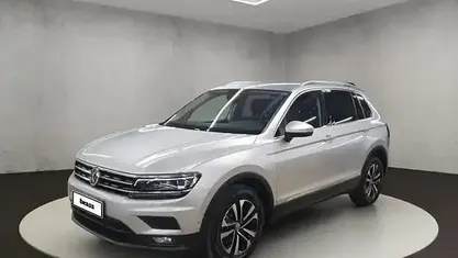 Gebraucht VW Tiguan Comfortline 190 PS (139 kW) 2020 Reflexsilber metallic SUV