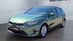 Grün Gebraucht 2025 Kia Ceed Comfort Limousine | 23.480 € (Fairer Preis)