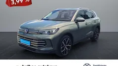 Grün Gebraucht 2025 VW Tiguan Elegance SUV | 59.420 € (Etwas zu teuer)