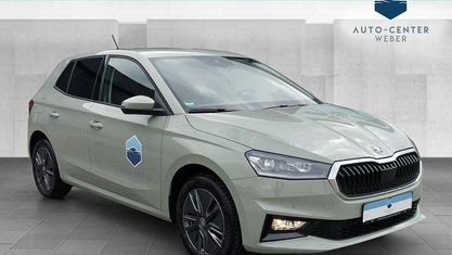 Używany Skoda Fabia 95 KM (69 kW) 2026 Zielony Hatchback