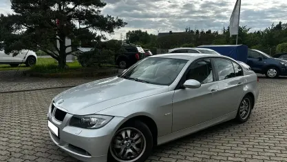 Second-hand BMW 318 Sport Line 129 CP (94 kW) 2006 Argintiu Berlinǎ