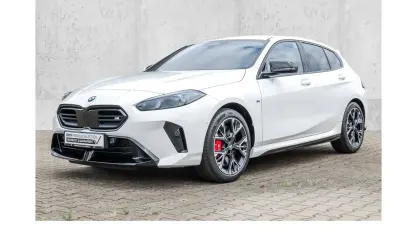 Gebraucht BMW M135 M Sport 317 PS (233 kW) 2025 Weiß Kleinwagen