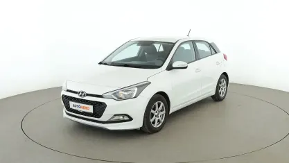 Gebraucht Hyundai i20 Classic 84 PS (61 kW) 2017 Weiß Limousine