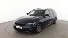 Blau Gebraucht 2021 BMW 320 M Sport Kombi | 31.260 € (Fairer Preis)