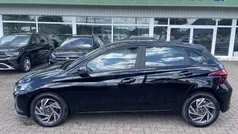 Schwarz Neu 2025 Hyundai i20 Comfort Limousine | 19.990 € (Guter Preis)