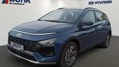 Neu Hyundai Bayon Trend 101 PS (74 kW) 2025 Vibrant blue SUV